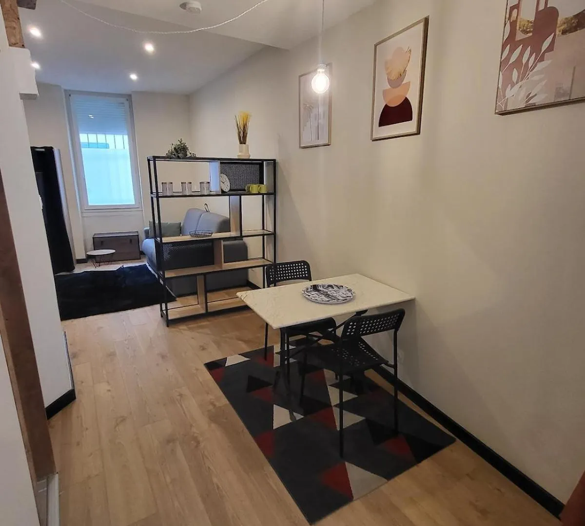 Διαμέρισμα Square Perdiguier Studio Avec Terrasse Αβινιόν